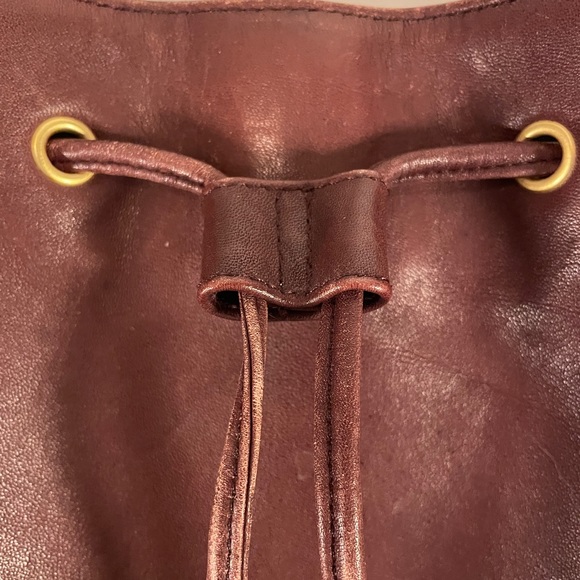 Vintage leather bucket bag - Picture 9 of 9